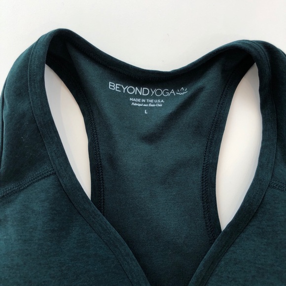 Beyond Yoga Green Lift Your Spirits Sports Bra - Picture 4 of 6